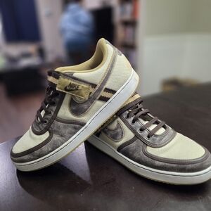 Nike Vintage Vandal Mens 12 Low Top Beige and Brown